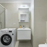 Zenit Residence- New Modern Ac Garage