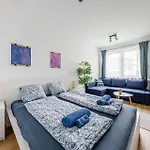 Zenit Residence- New Modern Ac Garage