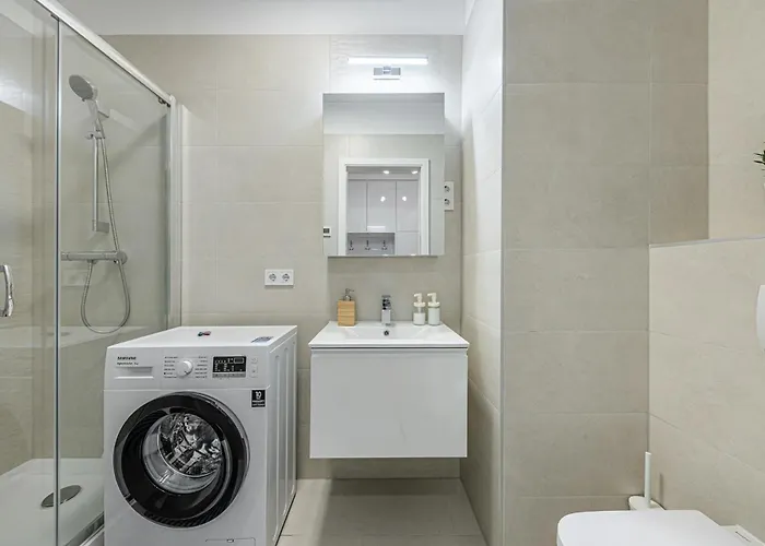Zenit Residence- New Modern Ac Garage