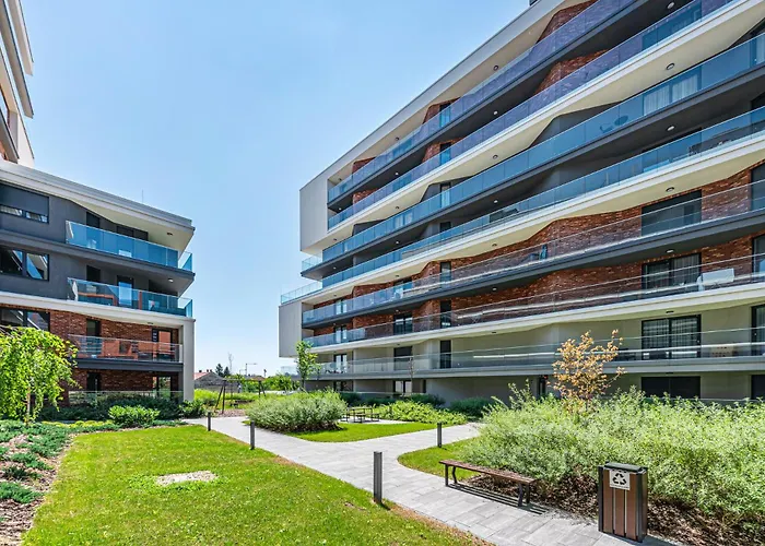 Zenit Residence- New Modern Ac Garage Budapest